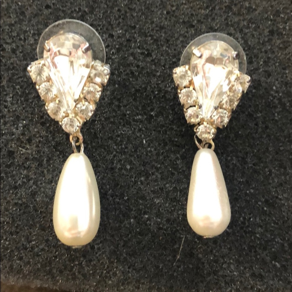 Avon earrings